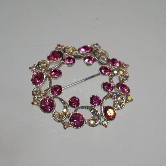 Sparkling Pink Rhinestones Brooch Silver Tone Metal 1.75 inch - Picture 3 of 6